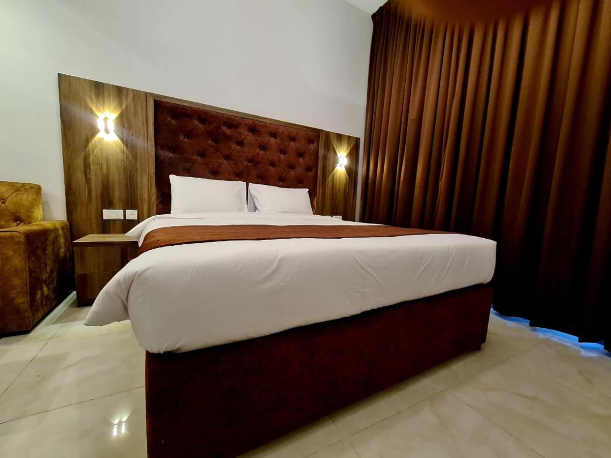 New Dream Plaza Hotel Apartment ดูไบ ภายนอก รูปภาพ