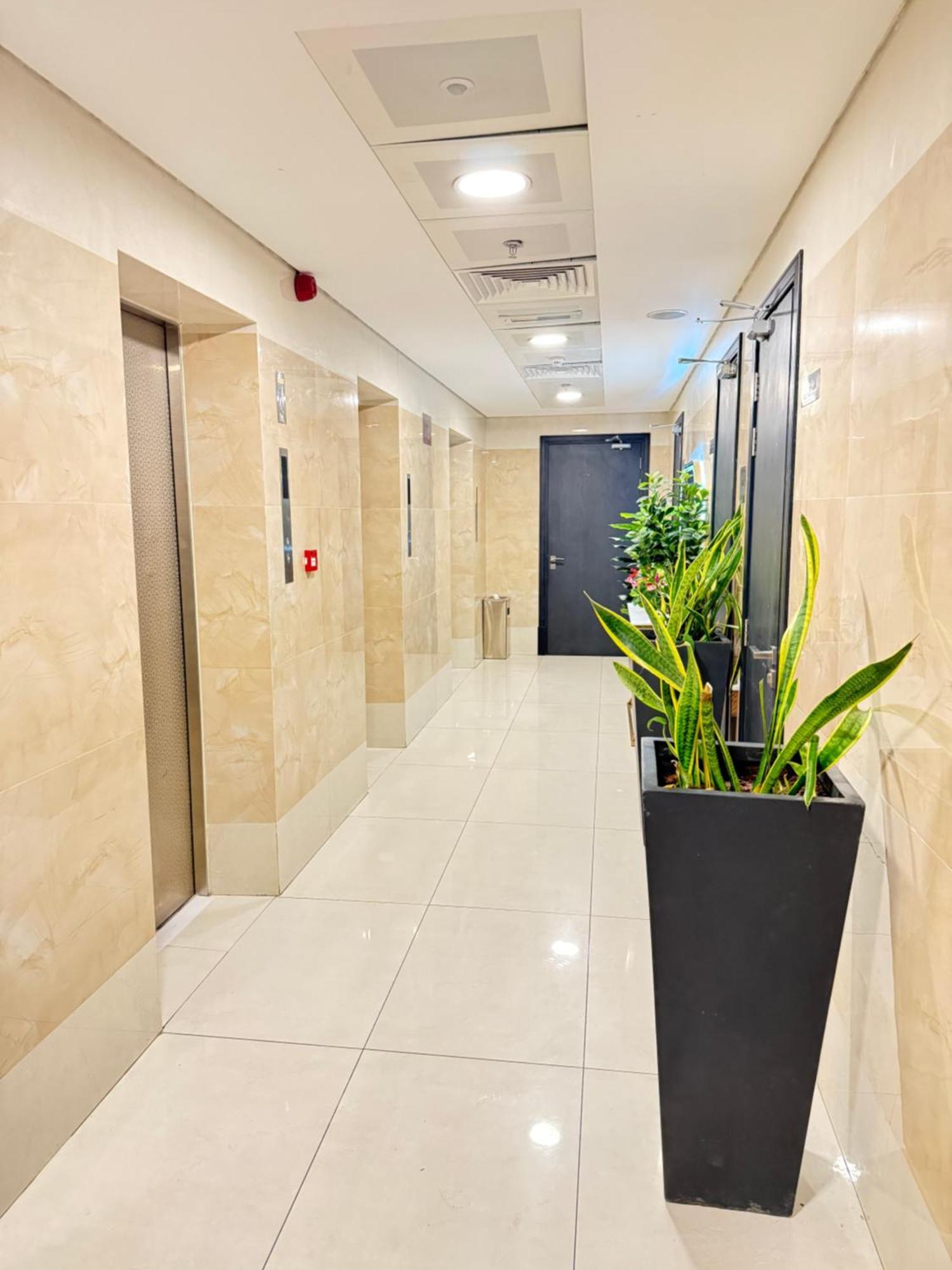 New Dream Plaza Hotel Apartment ดูไบ ภายนอก รูปภาพ